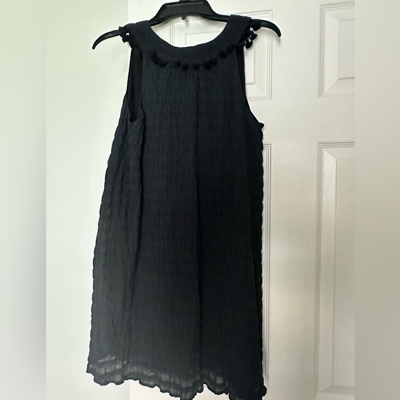Vineyard Vines Women’s Textured Tassel Dress in Black - Picture 4 of 6